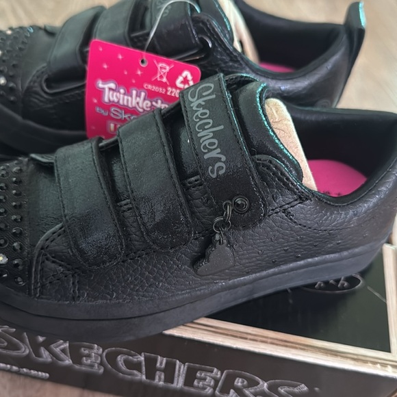 Light up sneakers - Picture 4 of 6